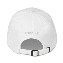Load image into Gallery viewer, this model is wearing Yang Five - Basic Hat from 5preview - Official